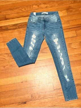 KanCan Light Blue Distressed Skinny Jeans